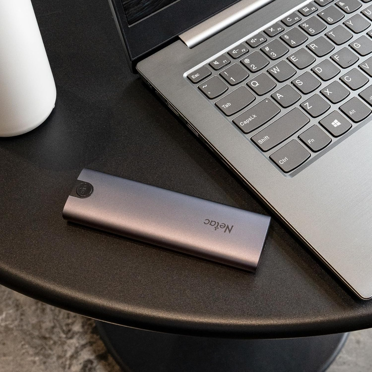 Netac NVMe SSD Enclosure Aluminum External SSD Enclosure2 Cables USB 3.1 Gen2 (10Gbps)