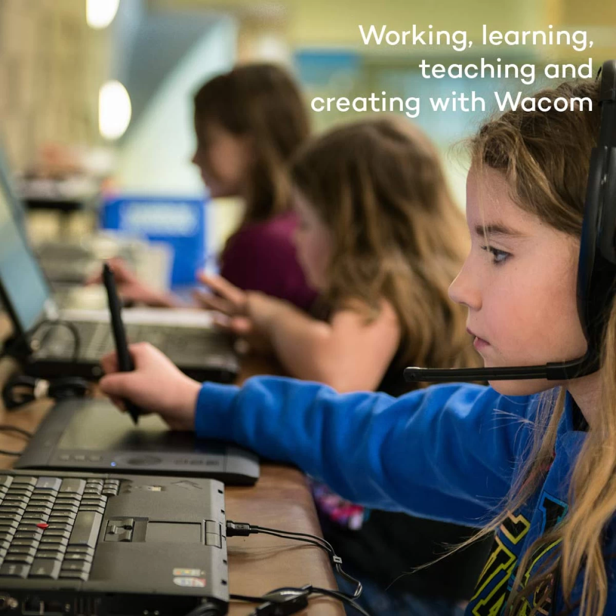 Wacom One by Wacom CTL-672-N Ideal for Work from Home & Remote Learning - Works With Chromebook (Medium) - Black