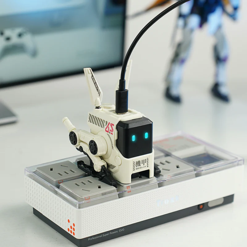Gan-fast-charger-65w-power-adapter-gravastar-alpha65-robot-charger-white-38.webp
